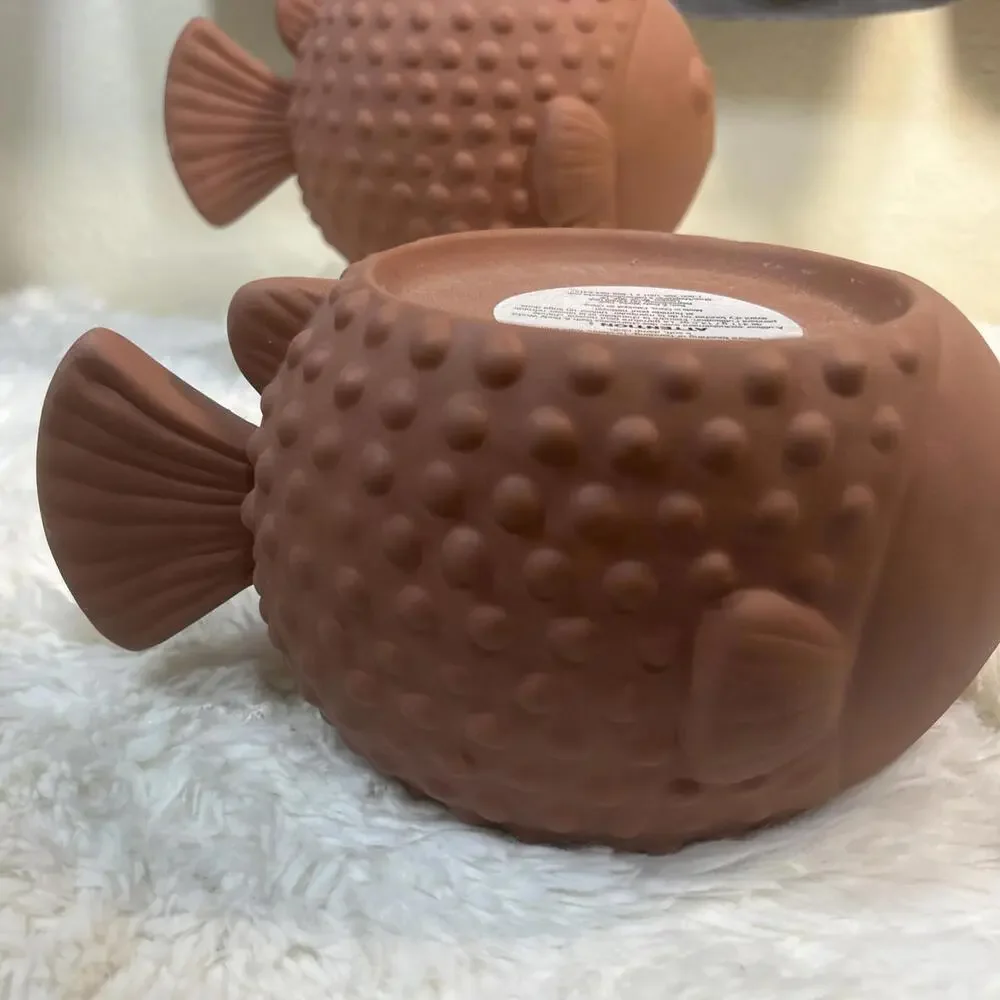 Bath & Body Works Terra Cotta PUFFER FISH 3-Wick Holders (2)
